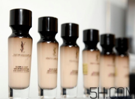 ysl女神粉底液怎么樣？ysl女神粉底液和超模粉底液對比