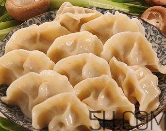 冰凍的餃子皮怎么解凍？冰凍的水餃要煮多久？