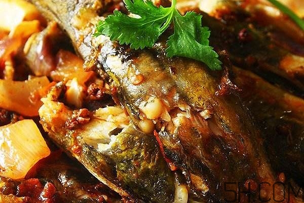 產(chǎn)婦可以吃黃骨魚(yú)嗎？黃骨魚(yú)怎么做有營(yíng)養(yǎng)？