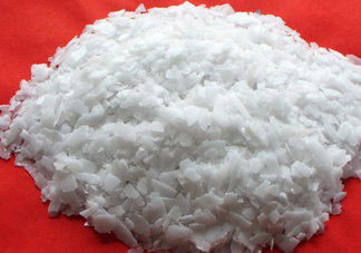 火堿通下水道怎么使用？誤食火堿怎么應(yīng)急處理