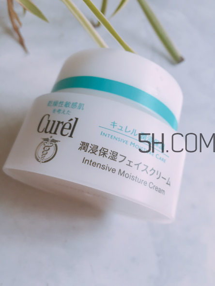 珂潤(rùn)面霜和乳液哪個(gè)好？珂潤(rùn)面霜和乳液區(qū)別