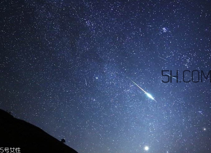 看到火流星預(yù)示著什么？火流星是怎么形成的