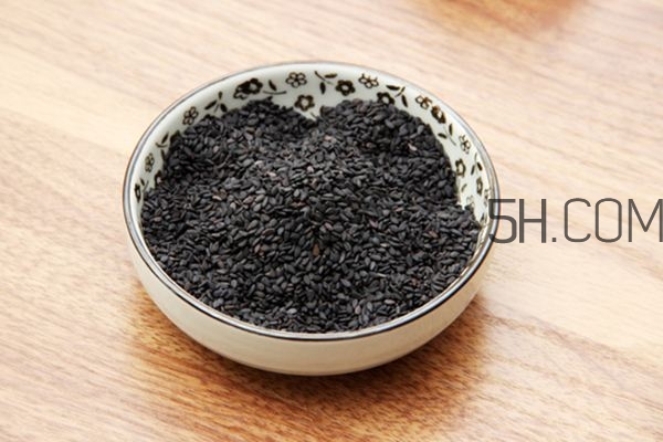 黑芝麻能多吃嗎？黑芝麻吃多了有什么壞處？