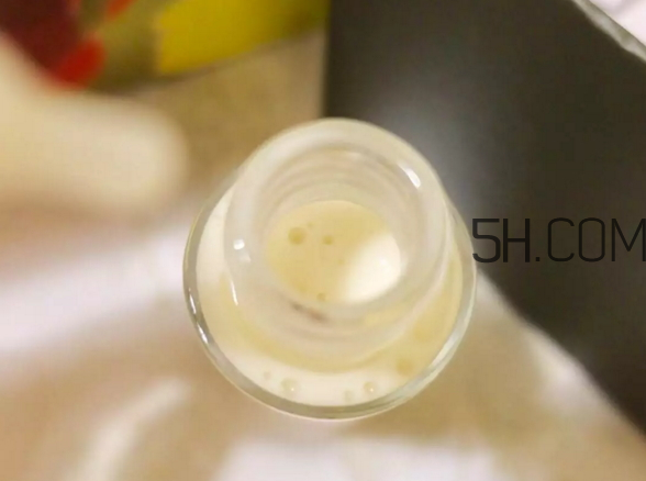 歐緹麗臻美亮白精華液多少錢？歐緹麗臻美亮白精華液怎么樣？