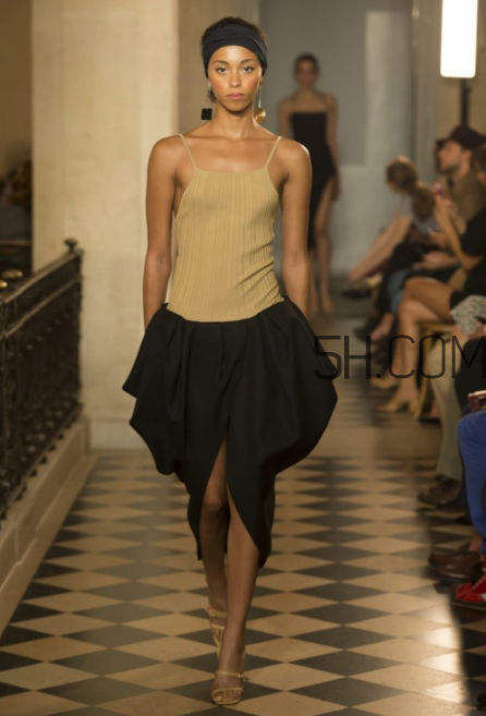 jacquemus2018春夏系列怎么樣_好看嗎？