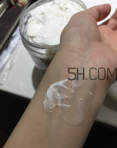 伊麗莎白雅頓身體乳怎么樣？伊麗莎白雅頓身體乳好用嗎？