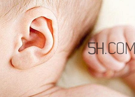 耳朵會感染腳氣嗎？耳朵感染腳氣怎么治