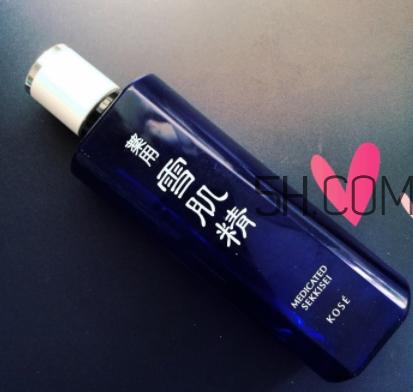 雪肌精化妝水怎么用？雪肌精化妝水有幾種？