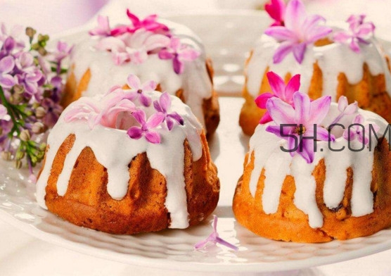 動(dòng)物奶油和植物奶油有什么區(qū)別？淡奶油和鮮奶油的區(qū)別
