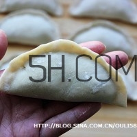 餃子和面用熱水還是冷水？餃子和面要醒多長(zhǎng)時(shí)間？