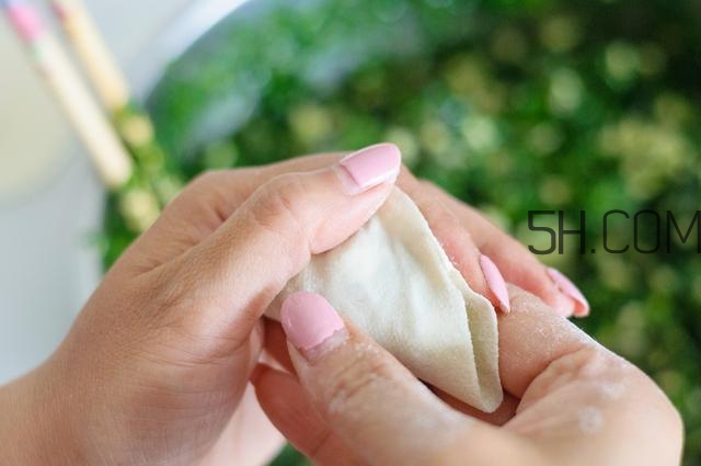 怎么包餃子快又好看？十種家常包餃子的方法~