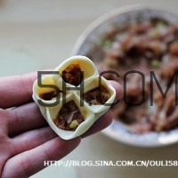 餃子和面用熱水還是冷水？餃子和面要醒多長(zhǎng)時(shí)間？