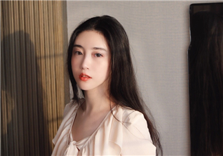 中耳炎應(yīng)該注意些什么？中耳炎應(yīng)該怎么治療？