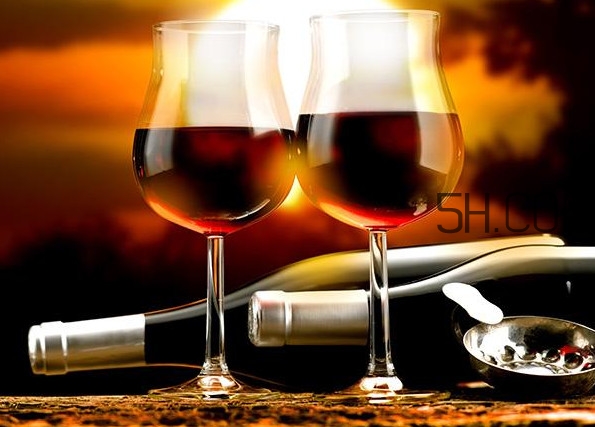 國產(chǎn)葡萄酒哪個牌子好？進口紅酒品牌排行榜