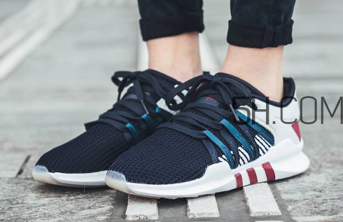 adidas eqt racing adv復(fù)古跑鞋在哪買？