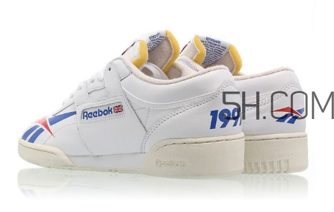 kasina與reebok聯(lián)名復(fù)古運(yùn)動(dòng)鞋多少錢_在哪買？