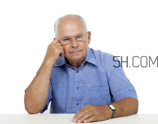 肺結(jié)核會(huì)傳染嗎？肺結(jié)核的痰是什么顏色的？