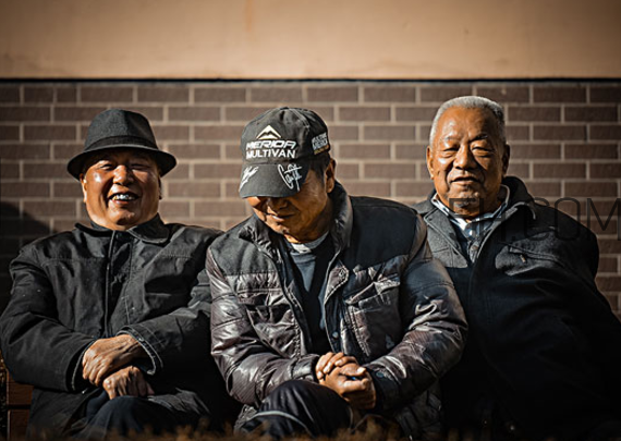 肺結(jié)核跟乙肝哪個(gè)嚴(yán)重？肺結(jié)核會(huì)轉(zhuǎn)化為肺癌嗎？