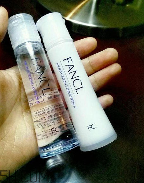 fancl水乳哪個(gè)系列好用？fancl芳珂水乳成分