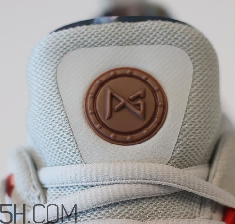 nike pg 1角斗士主題配色會(huì)發(fā)售嗎_實(shí)物什么樣？