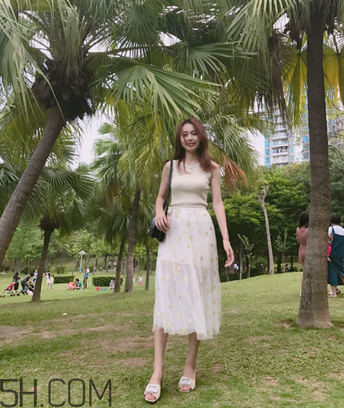 歐時(shí)力衣服尺碼偏大嗎？歐時(shí)力衣服可以退嗎？