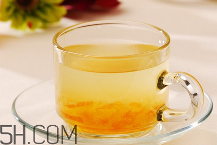紅心柚和白心柚有什么區(qū)別？柚子皮泡水喝的作用？