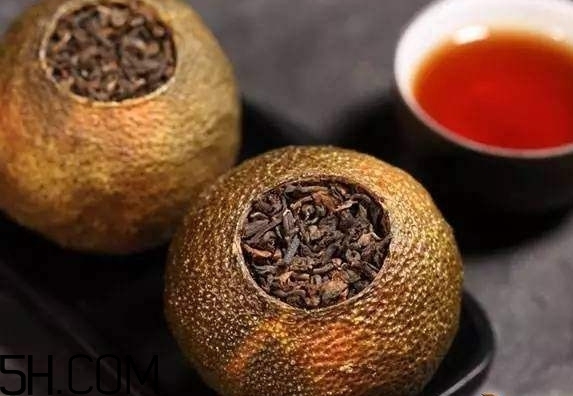 小青柑會(huì)上火嗎？小青柑整個(gè)泡和掰開泡味道有什么區(qū)別？