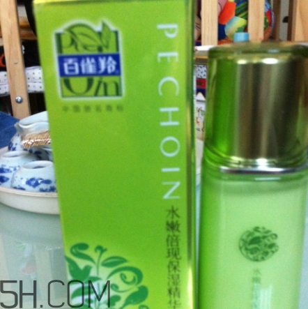 百雀羚乳液怎么打開？百雀羚乳液瓶蓋怎么開