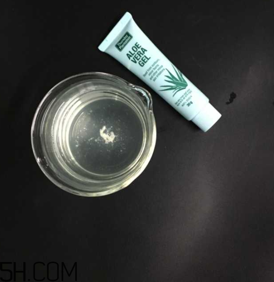 昭貴蘆薈凝膠汁怎么樣？昭貴蘆薈膠和完美蘆薈膠哪個(gè)好？