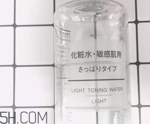muji無(wú)印良品化妝水怎么用？無(wú)印良品化妝水使用心得