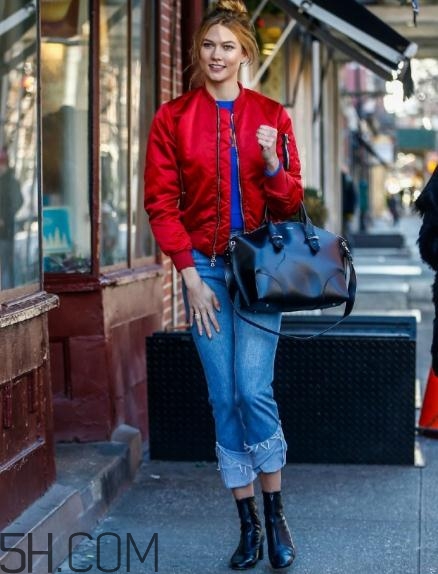 紅色衣服褪色怎么補(bǔ)救？紅色衣服掉色如何處理？