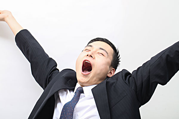 經常熬夜會脫發(fā)嗎 經常熬夜會不會脫發(fā)