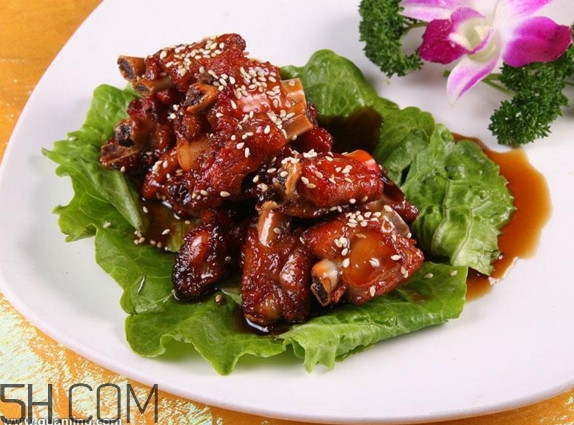 糖醋排骨怎樣做肉不硬？產(chǎn)婦能不能吃糖醋排骨