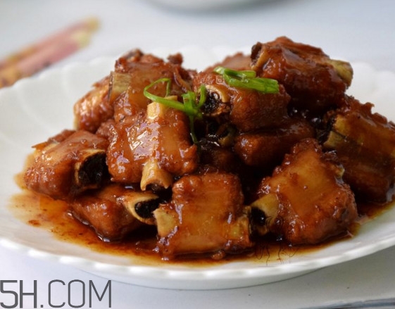 糖醋排骨怎樣做肉不硬？產(chǎn)婦能不能吃糖醋排骨
