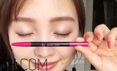 姬芮柔芯旋彩眉筆怎么樣？姬芮柔芯旋彩眉筆試色