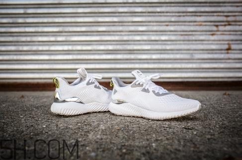 kolor與adidas alphabounce聯名系列多少錢_在哪買？