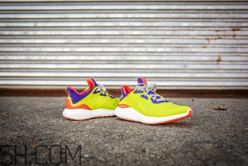 kolor與adidas alphabounce聯名系列多少錢_在哪買？