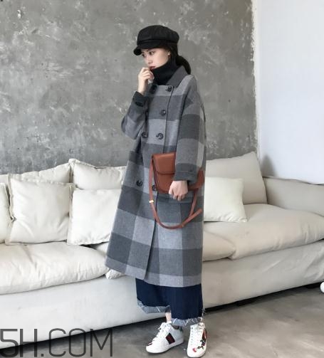 羊毛大衣扎人怎么辦？羊毛大衣太硬怎么辦？
