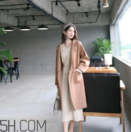 雙面羊絨大衣能熨燙嗎？雙面羊絨大衣怎么熨燙？