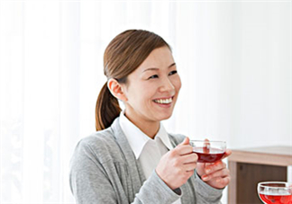 肺氣腫會(huì)引起胸痛嗎？肺氣腫會(huì)引起腳腫嗎？