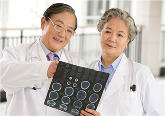 甲亢為什么會突眼？甲亢為什么會低鉀？