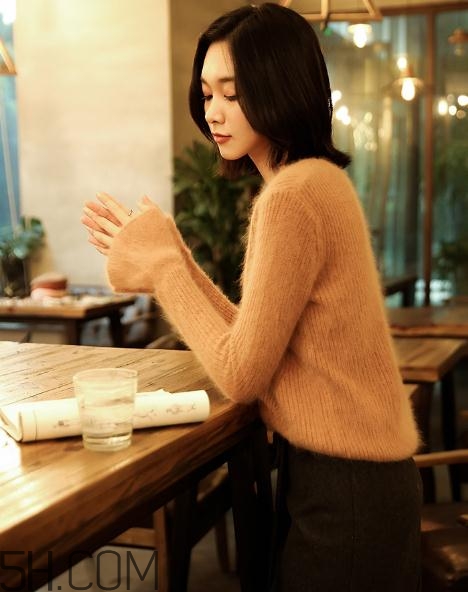 兔毛衣服縮水了怎么辦？兔毛衣服怎么在家清洗？