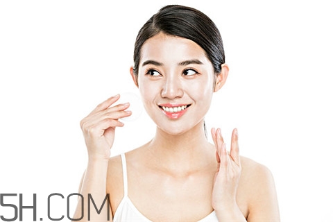 粉刺會痛嗎？粉刺會留疤嗎？