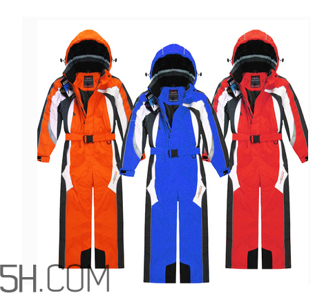 滑雪服什么牌子好？滑雪服和沖鋒衣哪個好？