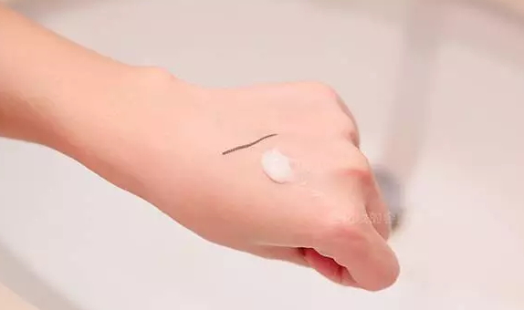 泰國(guó)sa ad na潔面儀怎么用？泰國(guó)sa ad na潔面儀使用方法