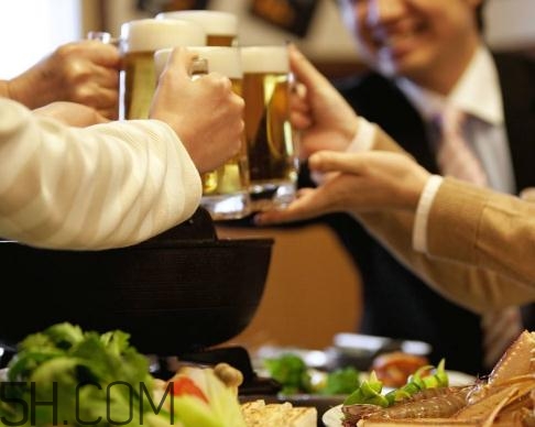 喝酒會影響記憶力嗎？喝酒會影響大腦嗎？