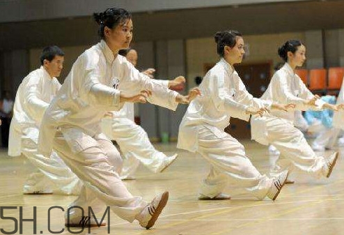 八段錦是誰創(chuàng)立的？八段錦什么時候練最好