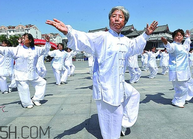 八段錦是誰創(chuàng)立的？八段錦什么時候練最好