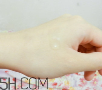 蘭蔻水份緣啫喱怎么樣？蘭蔻水份緣啫喱好用嗎？