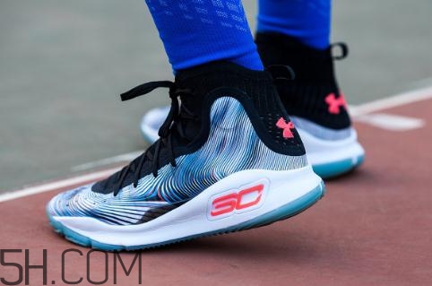 under armour curry 4實(shí)戰(zhàn)測(cè)評(píng)怎么樣？